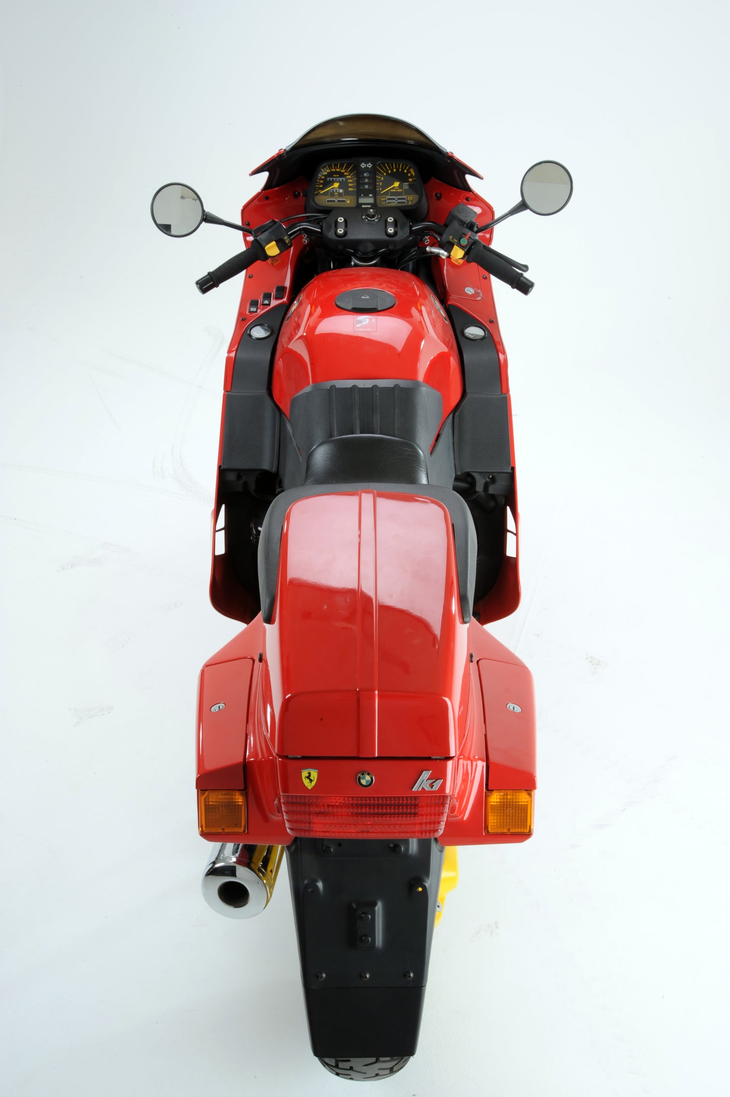 BMW K1