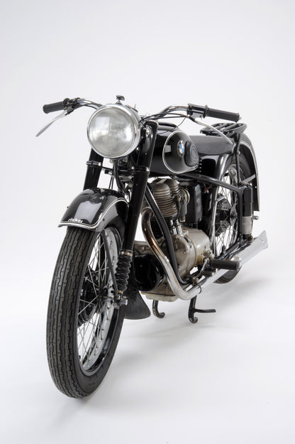 BMW R25