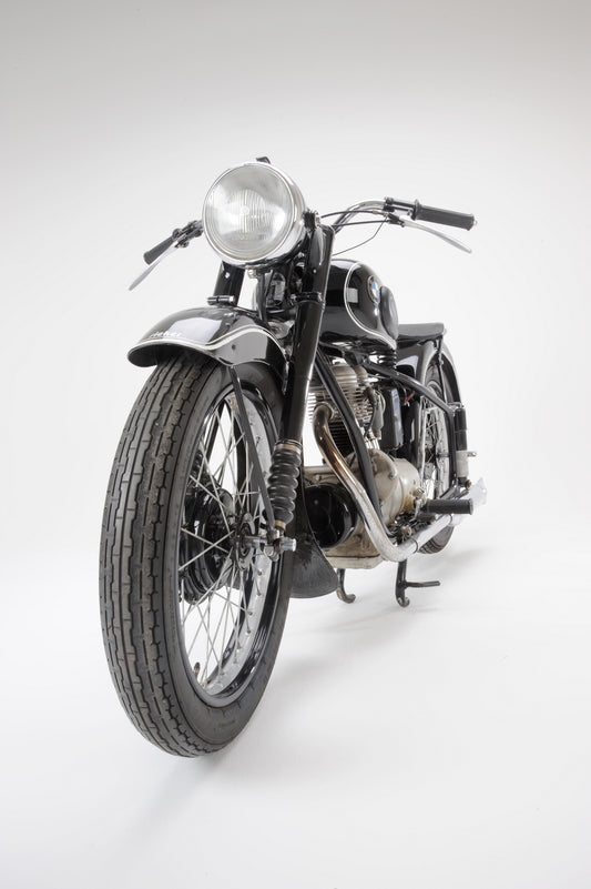 BMW R25