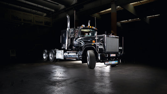 Mack Super-Liner