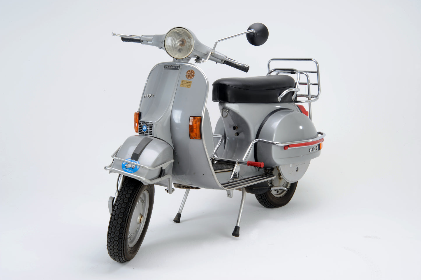 Moped P150x Piaggio Vespa P150X – Retro Ride Gallery
